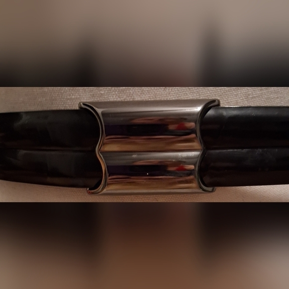 EUC Bally Black Patent Leather Casual Everyday Preppy Unisex Belt 43in main image 6